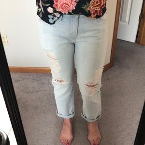 Gap sexy boyfriend cropped jeans